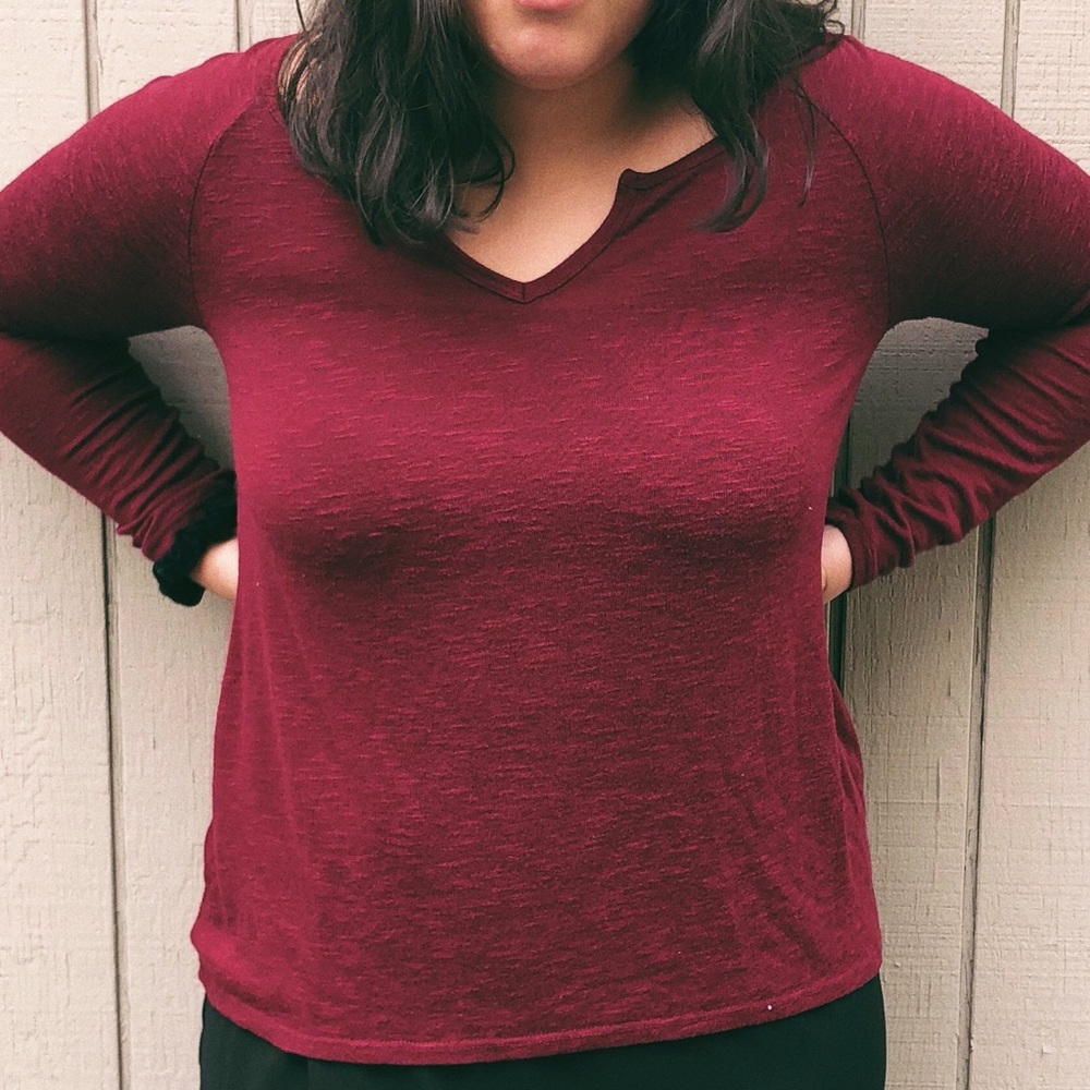 Maroon sweater